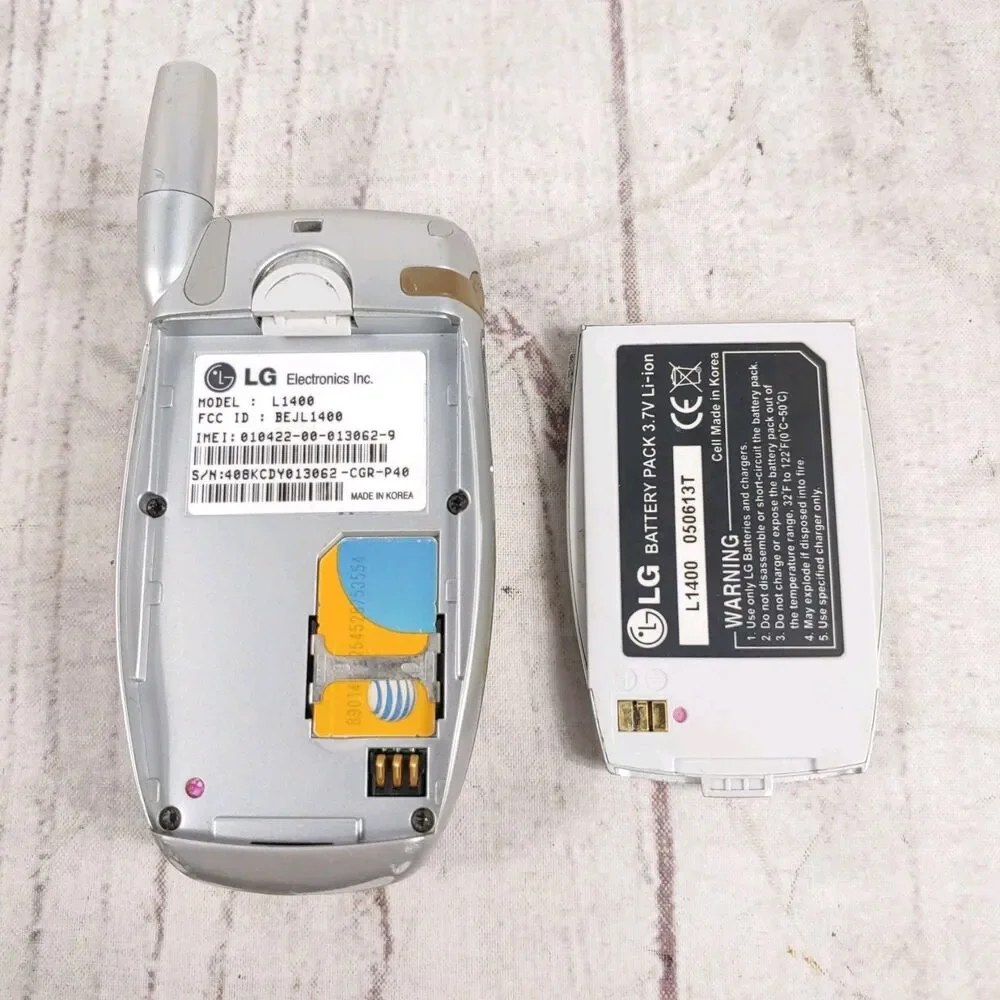 LG L1400 Flip Phone (Cingular) - Gray Cell Phone w/ Battery - TESTED WORKING
